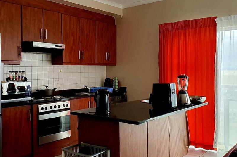 2 Bedroom Property for Sale in Heiderand Western Cape